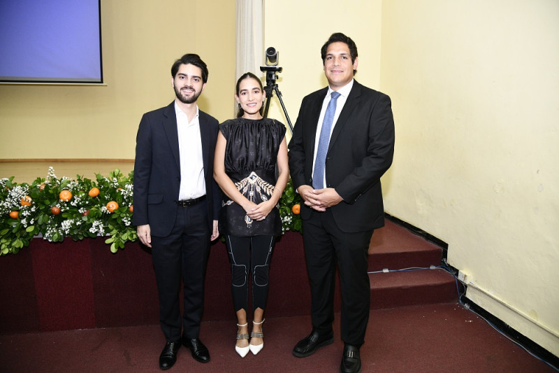 David Mejía, Andrea Rubio y Ramón Rubio