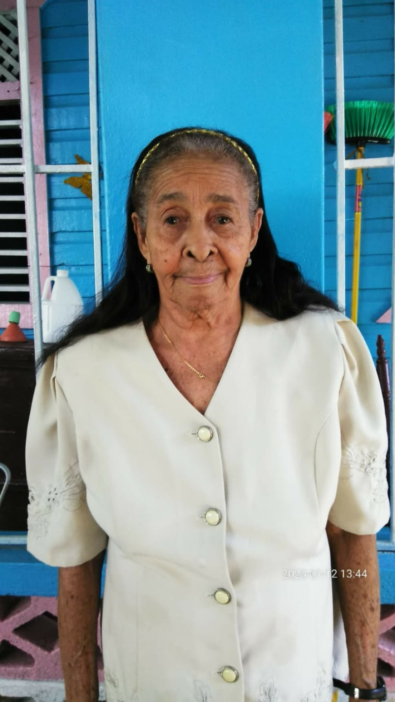 Luz María Pinales