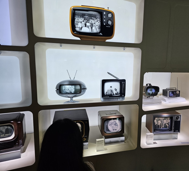 Una visitante en el Museo de Innovación Samsung, en Corea del Sur.