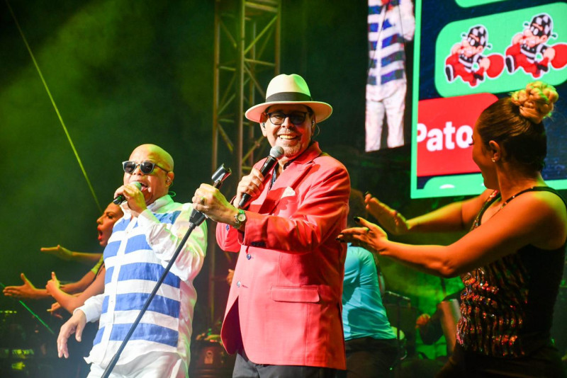 Fernando Villalona y Rubby Pérez cantaron juntos en Chavón.