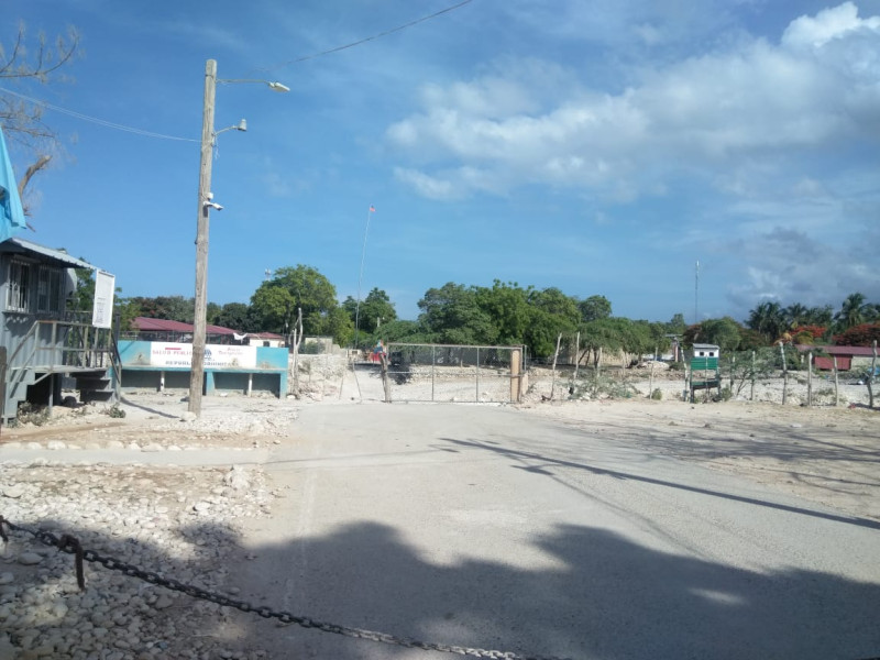 Frontera domínico-haitiana, Pedernales.