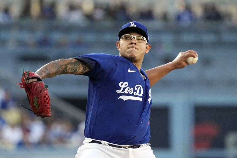 Julio Urías tuvo la actuación más dominante de la temporada.