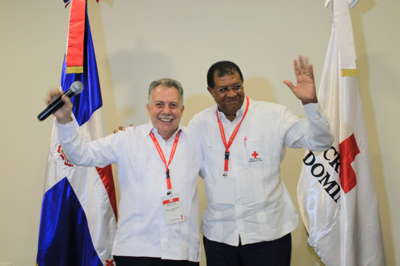 Reeligen al doctor Sanz Flores a la presidencia de la Cruz Roja Dominicana