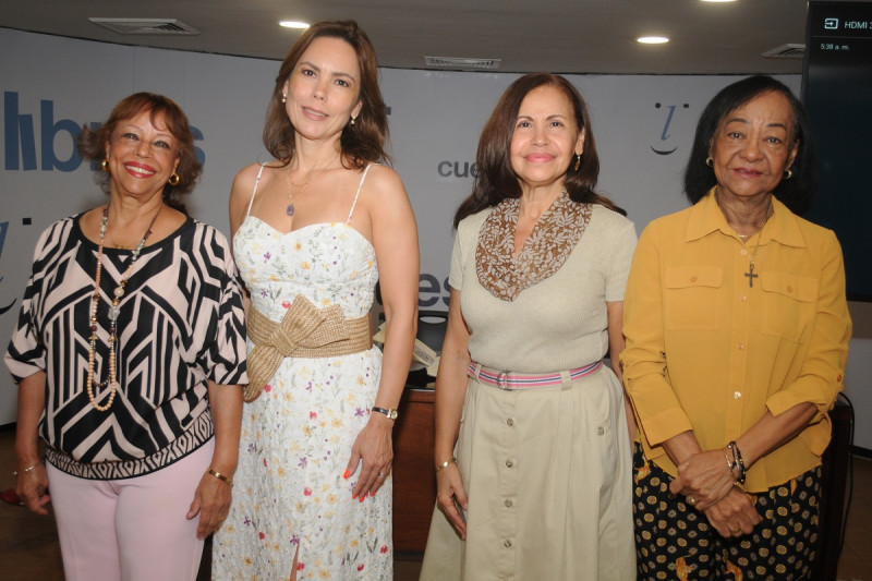 Rafaela Sención, Antonella Minervino, Yahnna Pla y Carmen Leyda Mora.