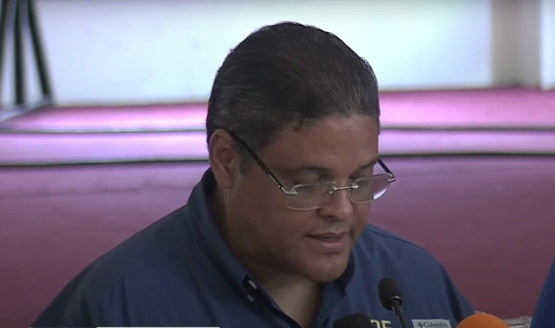Juan Manuel Méndez, director del COE, ofrece rueda de prensa en San Cristóbal