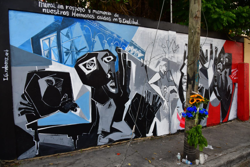 Mural en memoria de los afectados por la explosión
