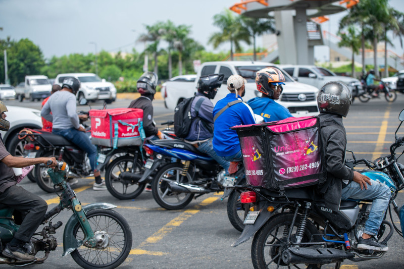Motocicletas en las calles de Santo Domingo, capital dominicana