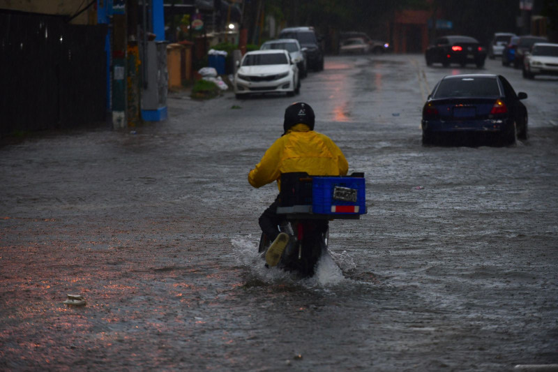 Las lluvias e inundaciones afectan a República Dominicana por los efectos de la tormenta tropical Franklin