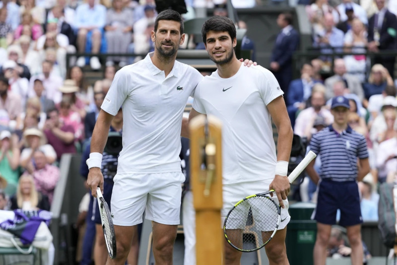 Novak Djokovic y Carlos Alcarez protagonizan la nueva rivalidad del tenis.