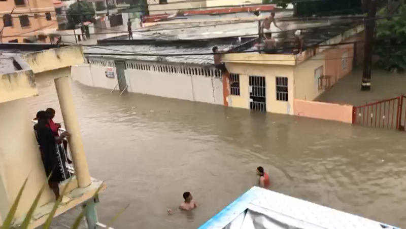 Muchas viviendas resultaron inundadas debido a los aguaceros.