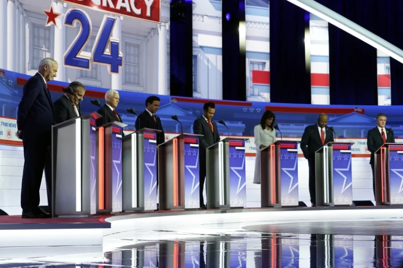 Los candidatos presidenciales republicanos antes de un debate organizado por FOX News Channel, el 23 de agosto de 2023, en Milwaukee.