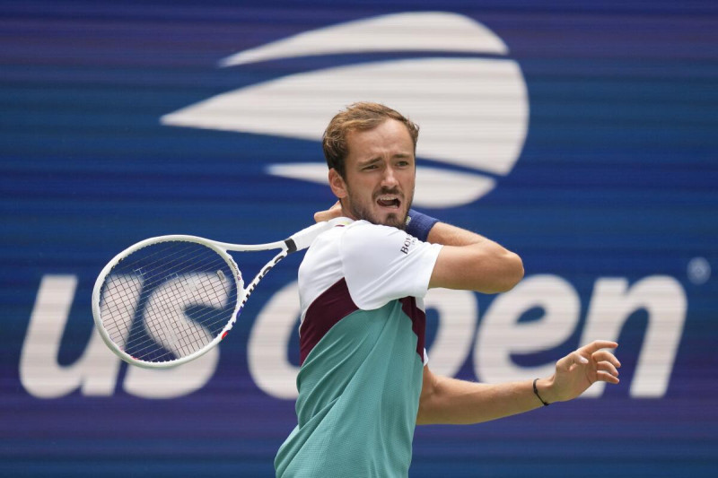 Daniil Medvedev avanzó a la segunda ronda del Abierto de Estados Unidos.