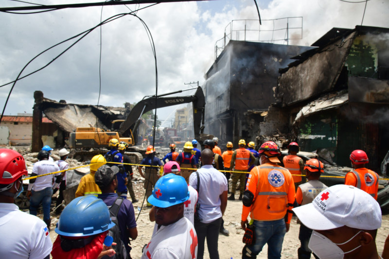 La tragedia humana ocurrida en San Cristóbal, tras la devastadora explosión de una recicladora de plástico en esa ciudad, que dejó 34 víctimas mortales, sacudió a todo el país.