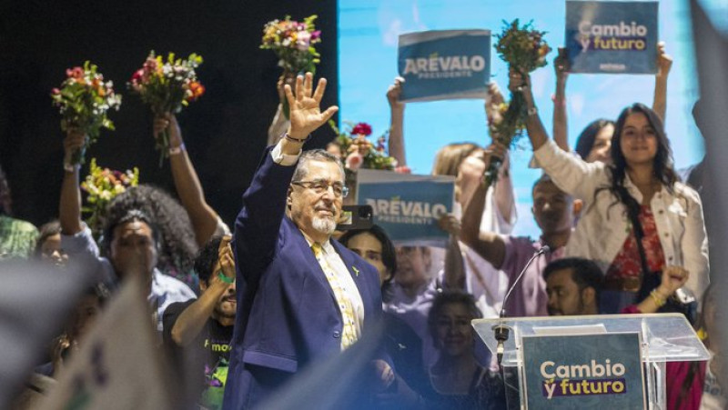 El presidente elector Bernardo Arévalo denunció un intento de golpe de Estado.