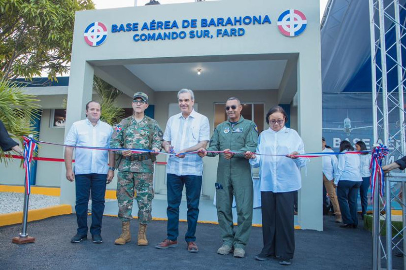 Presidente Luis Abinader deja inaugurado el Comando Sur en Barahona.