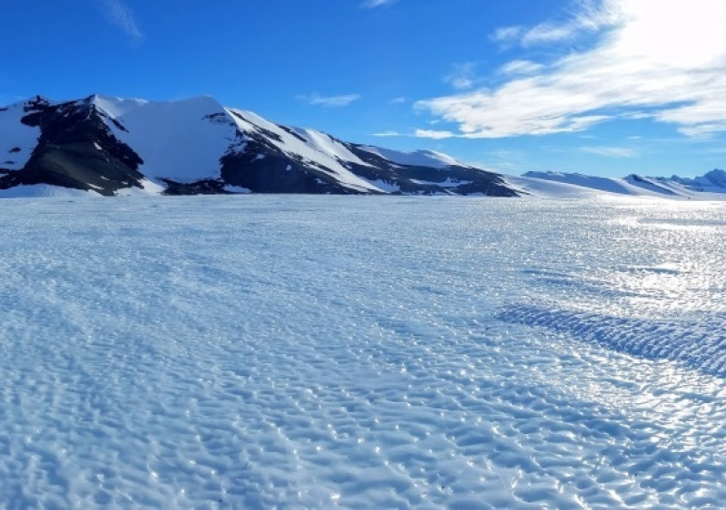 Área de hielo azul en Patriot Hills, Antártida Occidental.