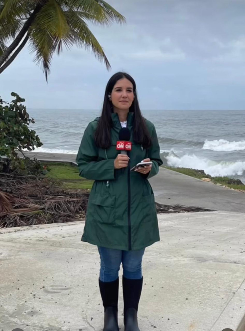 "La periodista Jessica Hasbun, corresponsal de CNN en Español en República Dominicana, no fue responsable del error publicado este lunes en un artículo sobre el cierre del principal cruce fronterizo entre Haití y República Dominicana", aclaró CNN