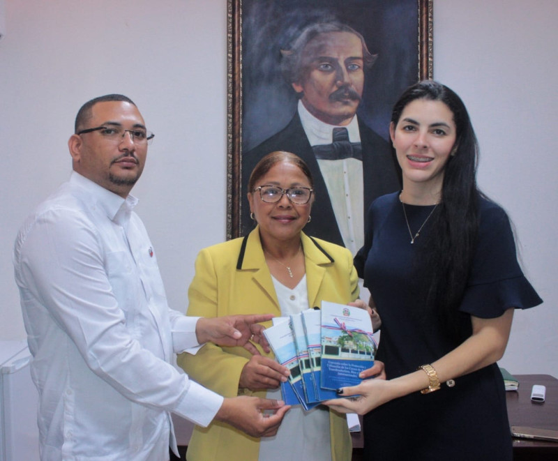 Consulado dominicano en Juana Méndez realiza jornada de concientización en la frontera.