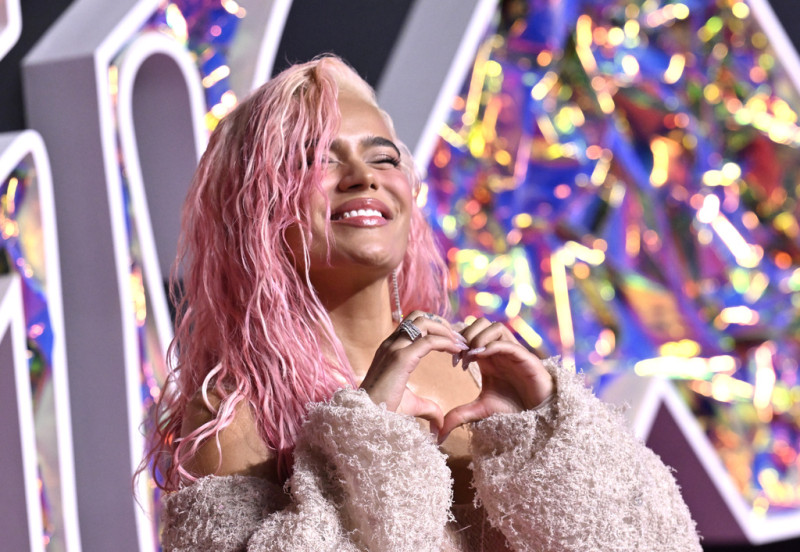 Karol G llega a los Premios MTV a los Videos Musicales