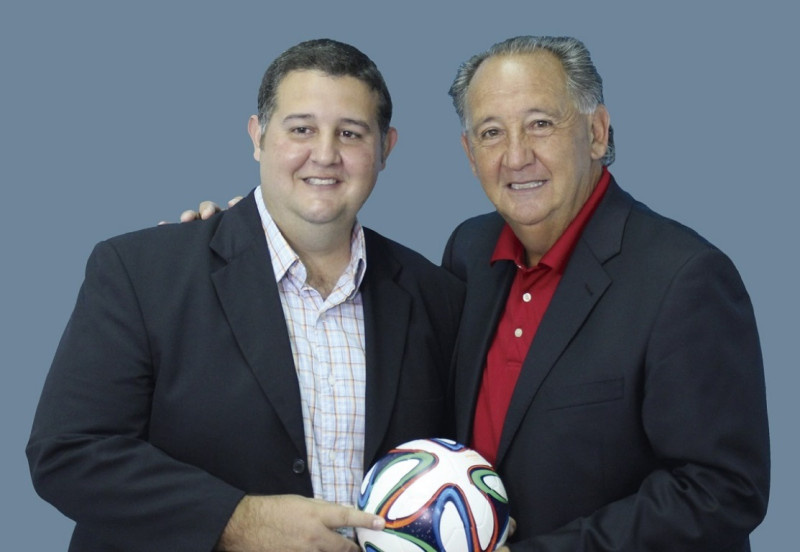 Jorge Rolando Bauger y su hijo Jorge Allen transmiten su espacio por CDN Deportes.