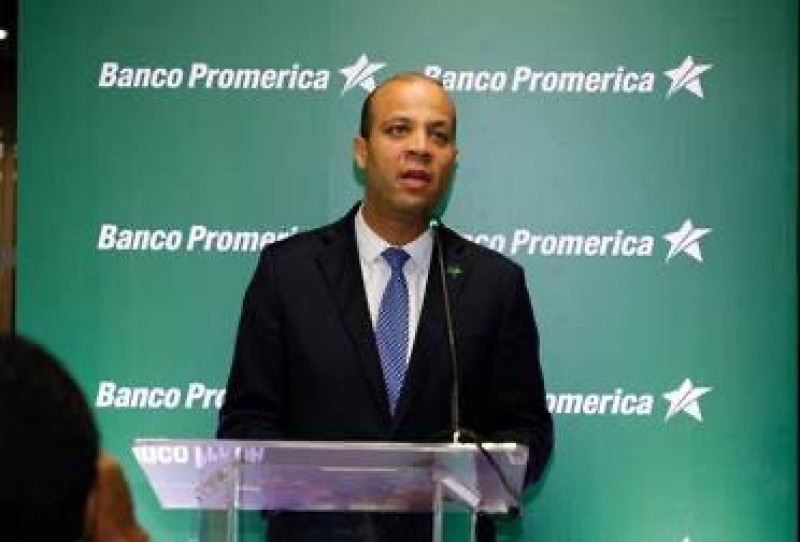El presidente ejecutivo de Promerica, Carlos Julio Camilo.