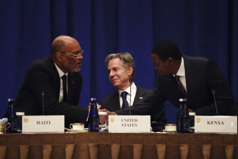 Secretario de Estado de Estados Unidos, Antony Blinken, acompañado del Primer Ministro de Haití y Ariel Henry.