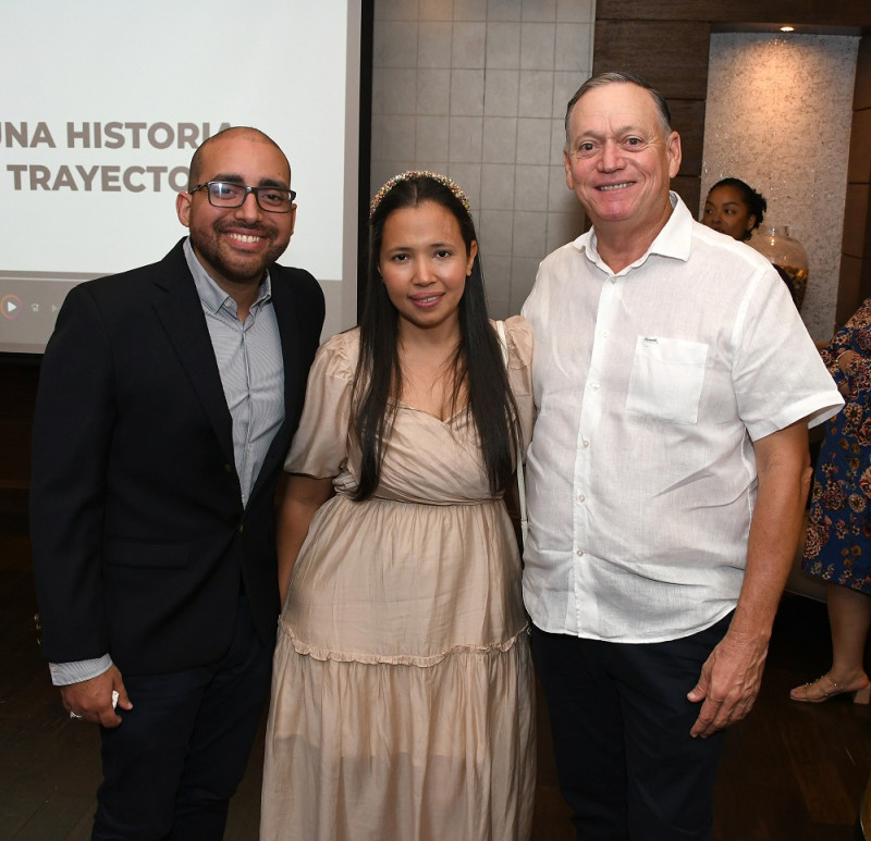 José Lluberes, Lisanny Blandino y Luis Minicuchi