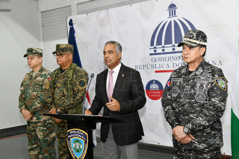 Ministro de la Presidencia, Joel Santos, durante la decimo sextra reunión de Seguridad Nacional