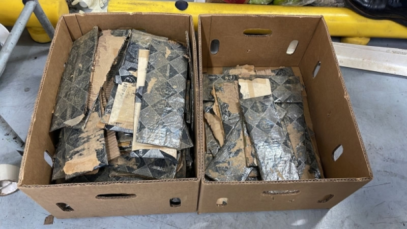 Láminas de cocaína camufladas en cajas de bananos