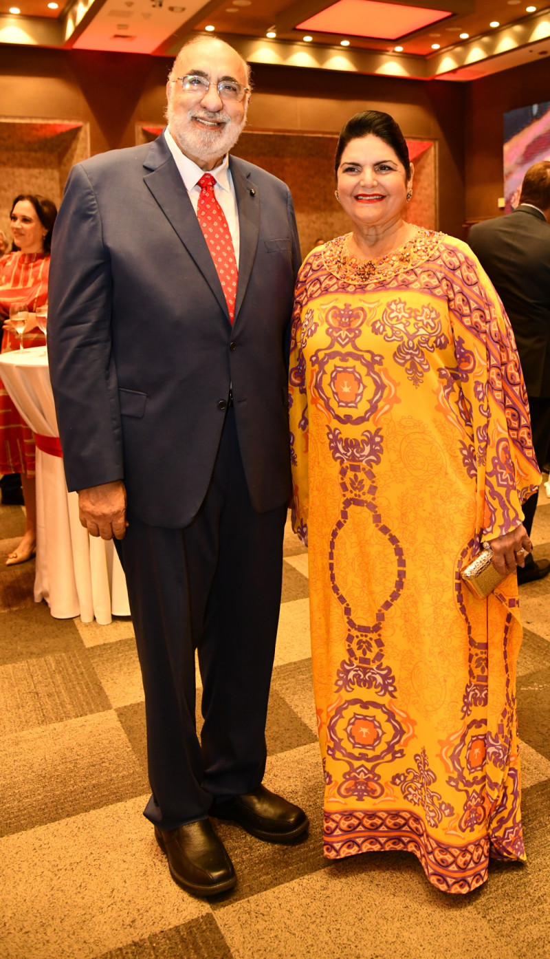 José Luis Rodríguez y María Teresa Hermida de Rodríguez.