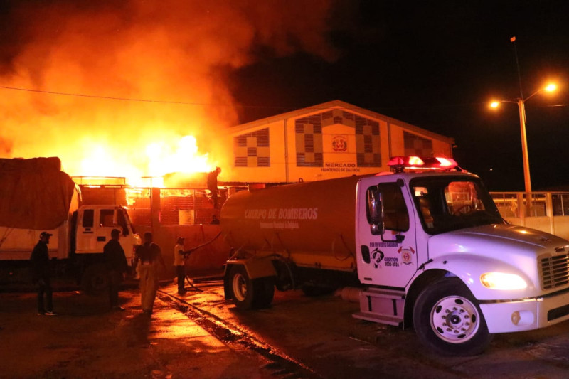 Se registra incendio en el mercado fronterizo de Dajabón