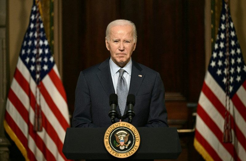 El presidente estadounidense Joe Biden habla en una mesa redonda con líderes de la comunidad judía en la Sala de Tratados Indios de la Casa Blanca el 11 de octubre de 2023.
Brendan SMIALOWSKI / AFP