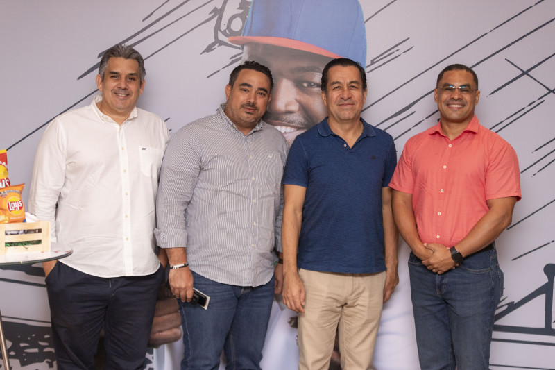 Héctor Pérez, Agustín Iglesias, Raymundo Rodríguez y Alfredo Alburquerque