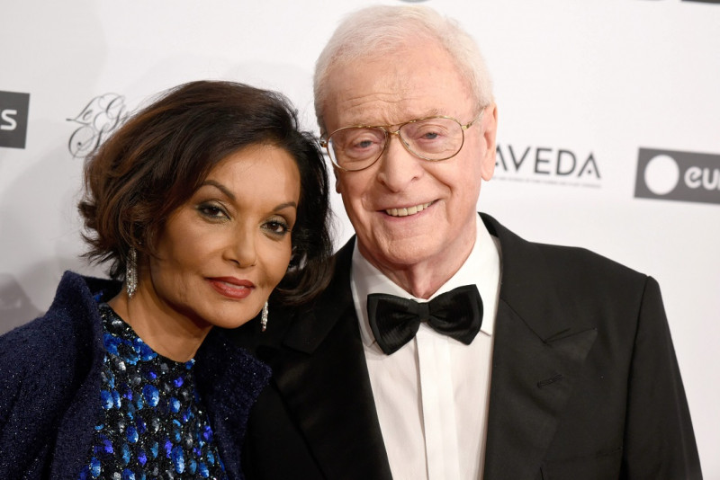 Michael Caine y su esposa Shakira,