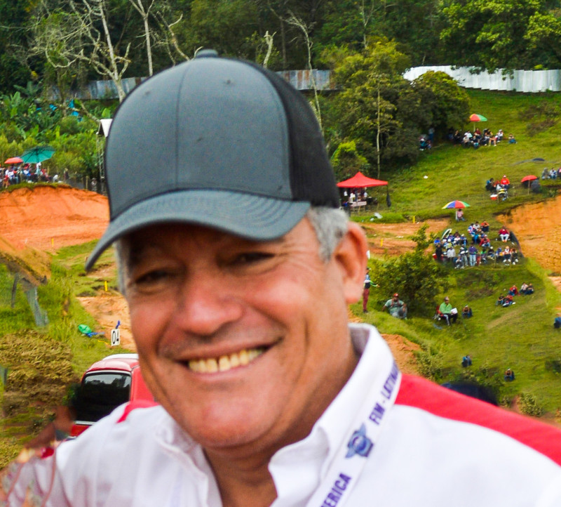 Carlos Finke, presidente de la Federación Dominicana de Motociclismo.