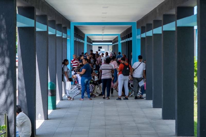 Afluencia de personas a hospitales por incremento en los casos de dengue en República Dominicana