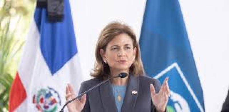 La vicepresidenta Raquel Peña critica los incidentes en la Ciudad Colonial.
