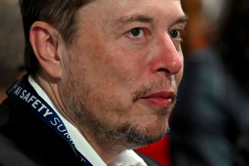 Elon Musk, consejero delegado de SpaceX, X (antes conocida como Twitter) y Tesla, asiste a la Cumbre de Seguridad sobre Inteligencia Artificial (IA) del Reino Unido en Bletchley Park, en el centro de Inglaterra, el 1 de noviembre de 2023.