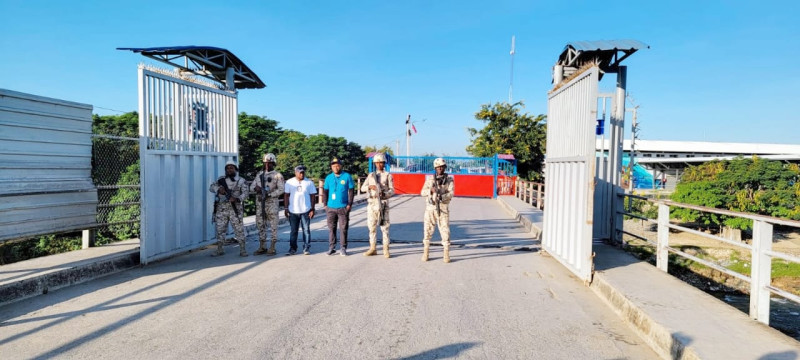 Autoridades haitianas cerraron otra vez sus puertas en la frontera para impedir entrada de mercancías.