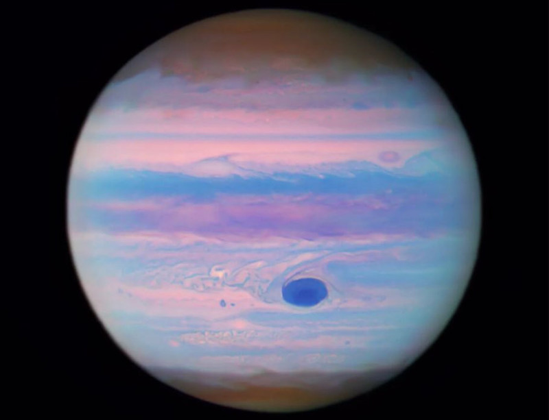 Júpiter en luz ultravioleta.