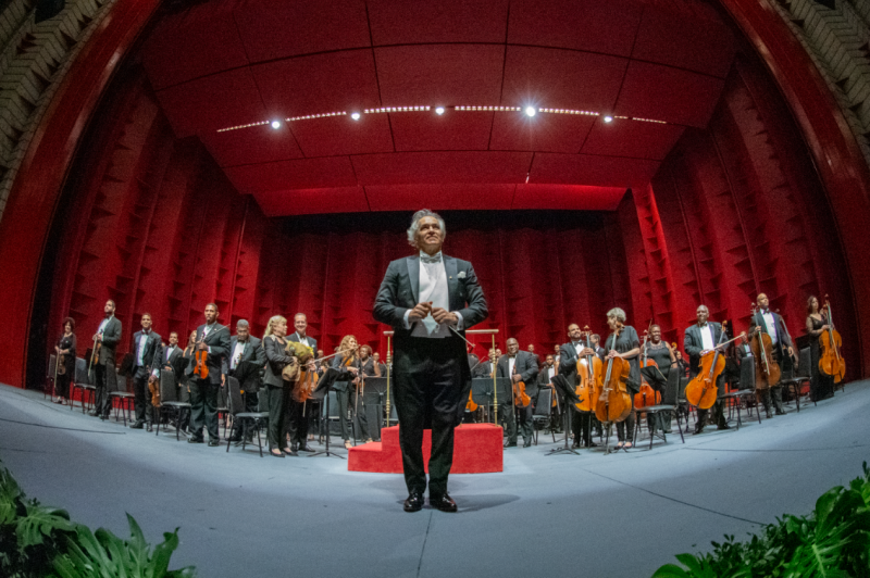 El maestro José Antonio Molina dirigió la Orquesta Sinfónica Nacional en la clausura de la 'Temporada Sinfónica 2023'