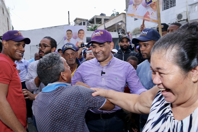 Luis Alberto Tejeda, candidato a la Alcaldía de Santo Domingo Este por el Partido de la Liberación Dominicana (PLD),
