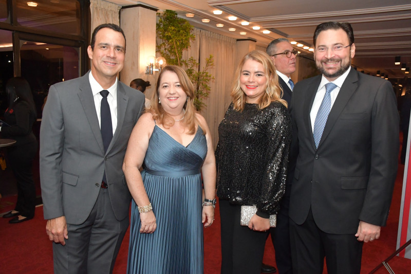 César Reynoso, Karen de Reynoso, Tania Díaz y Carlos Rodríguez.