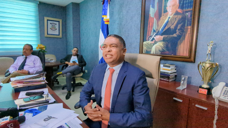 Senador de Elías Piña, Yvan Lorenzo