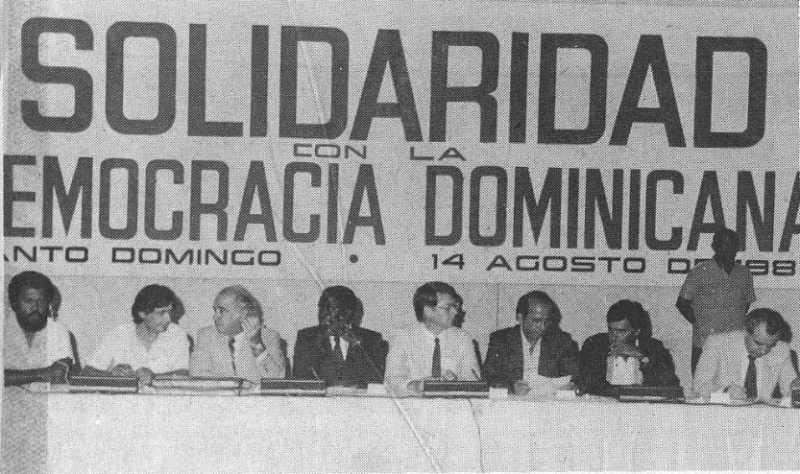 Líderes latinoamericanos de la Internacional Socialista en la reunión que sostuvieron en el hotel Meliá