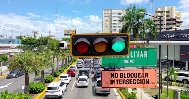 El intrant buscaba cambiar el sistema semafórico del Gran Santo Domingo.