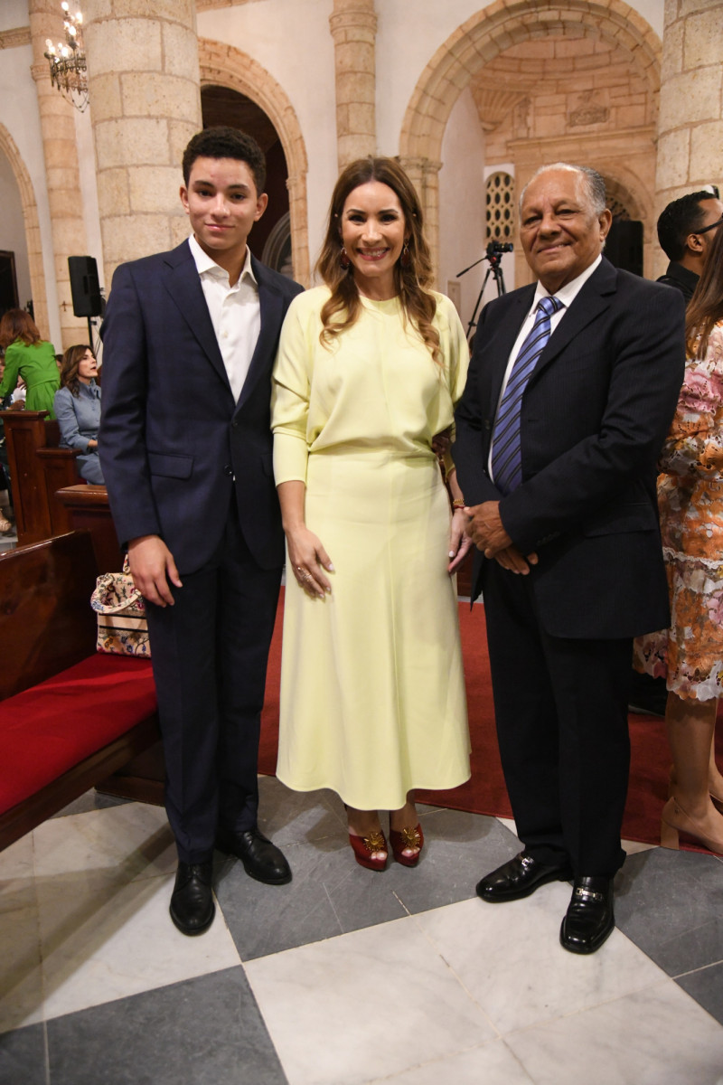 Edward Cruz Cortorreal, Karina Cortorreal y Alberto Cruz