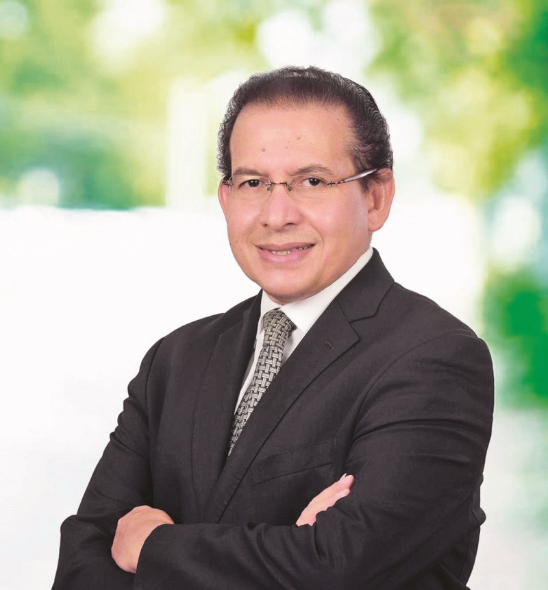 Dr. Rubén Peralta
Profesor y Director Médico Adjunto