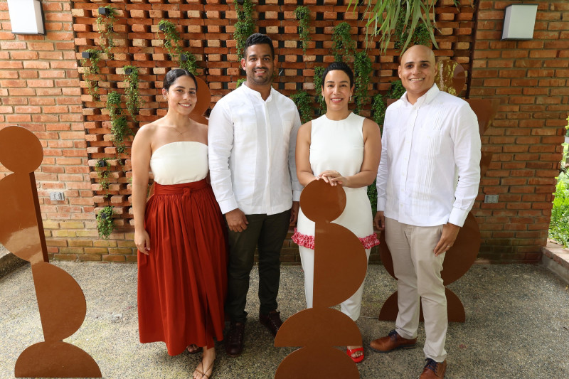Ivanna Candelier, Otniel de Moya, Rab Messina y Alex Martínez Suárez.