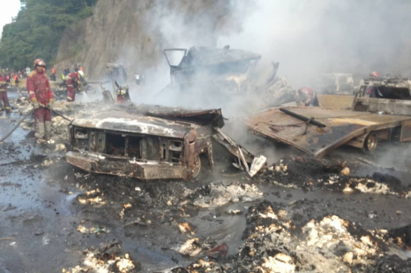 Accidente en Autopista Gran Mariscal, Venezuela